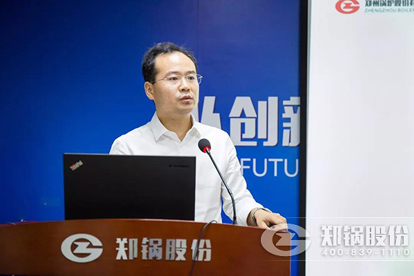 尊龙集团股份2018年上半年岁情总结大会乐成举行