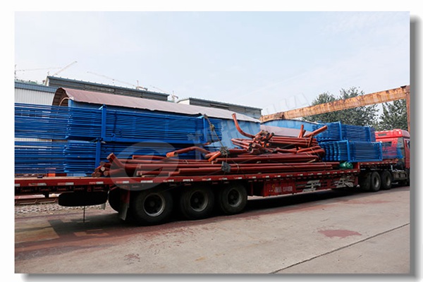 大型燃烧秸秆锅炉炉型是什么样的？？